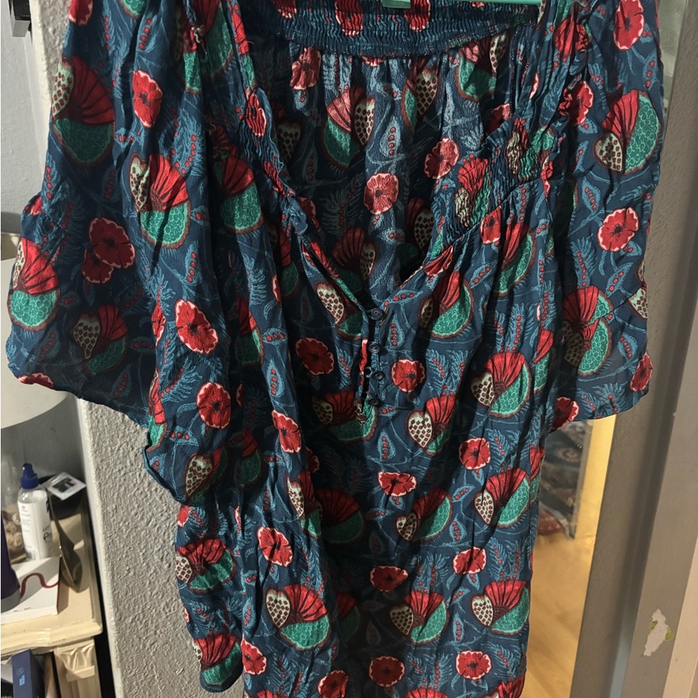 Floral Patterned Top with Red and Teal